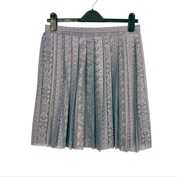 NWOT | Asos Pleated Lace Mini Skirt | US 8 - Picture 1 of 6